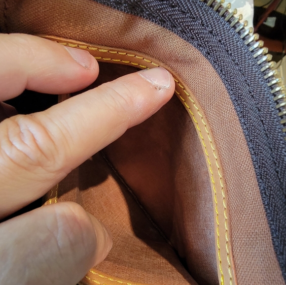 Louis Vuitton Speedy Monogram Satchel Handbag 35cm - Picture 10 of 12